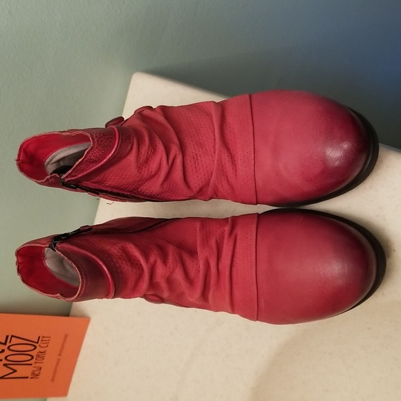 Miz Mooz Sallie Leather Boots. BNWT. Never worn. Perfect condition. - Picture 10 of 12